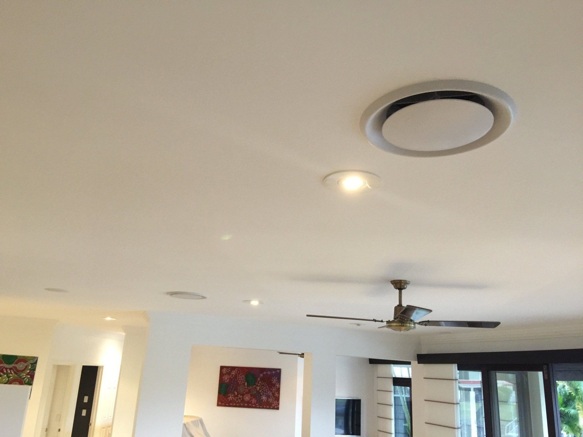 ducted system air conditioning Hollywell