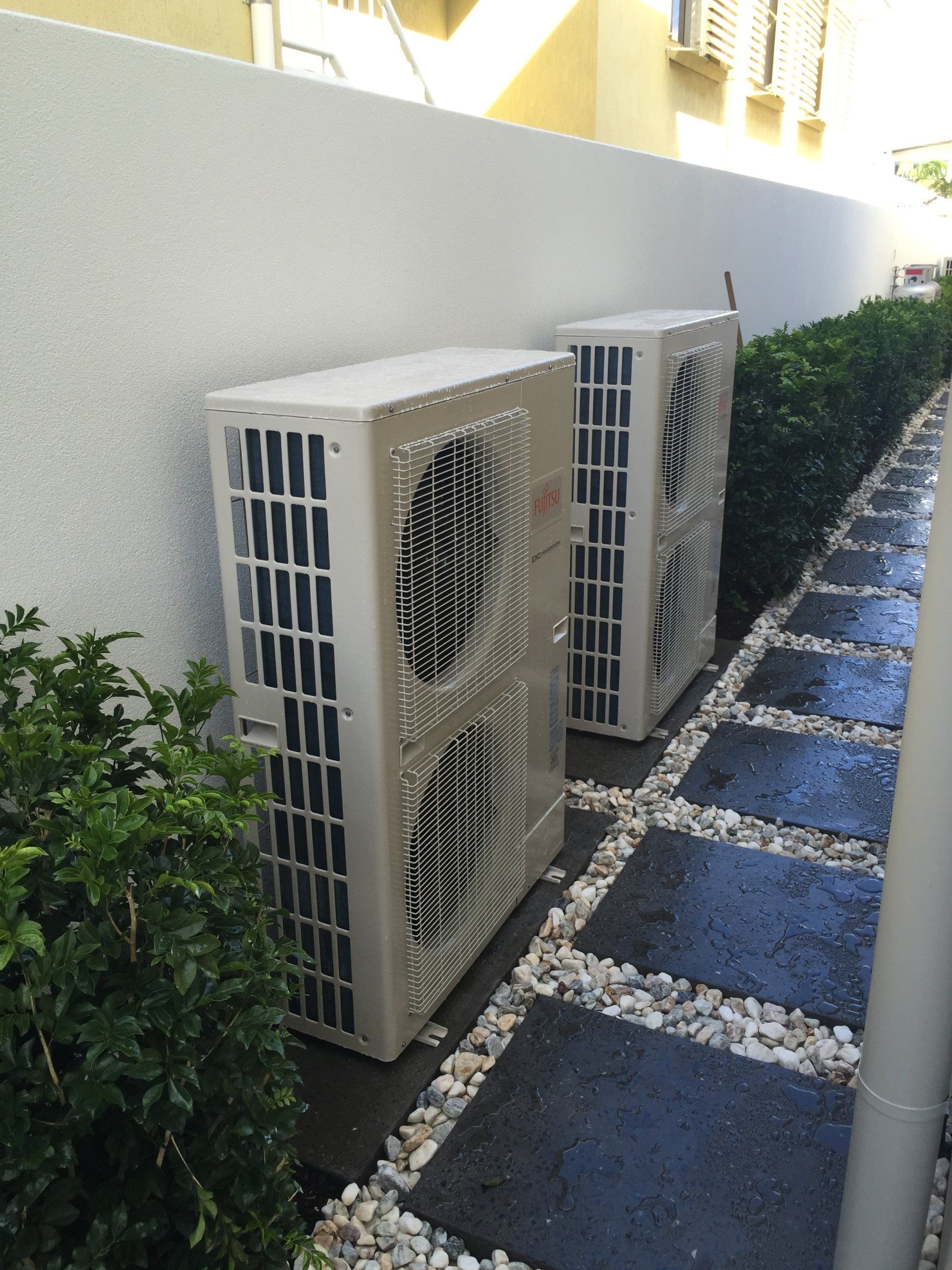 Ducted air con unit perfectly supplied and installed by the Robertson Air Conditioning friendly staff
