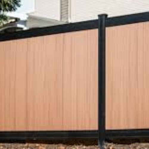 two-tone vinyl fence