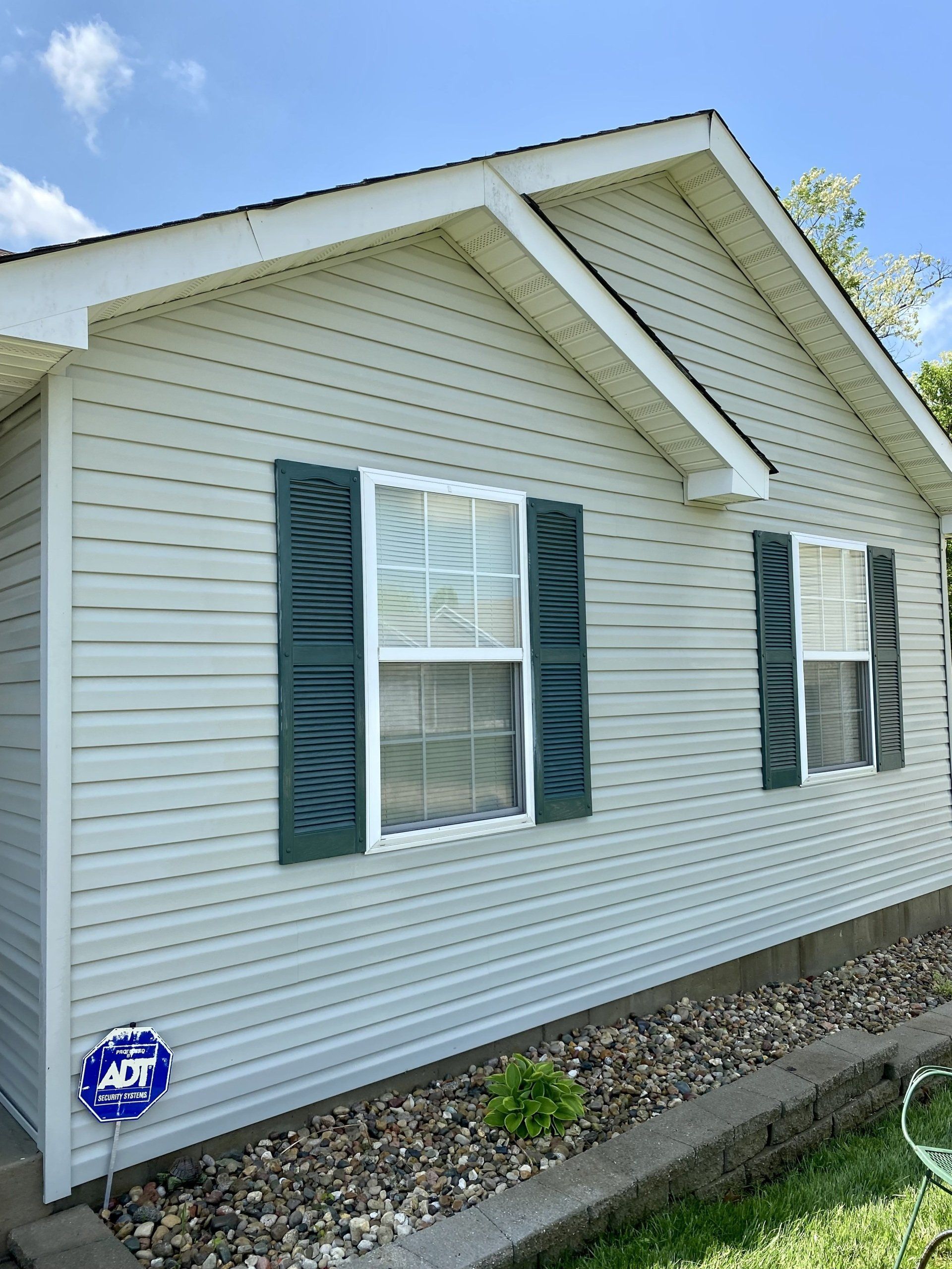vinyl siding pressure wash