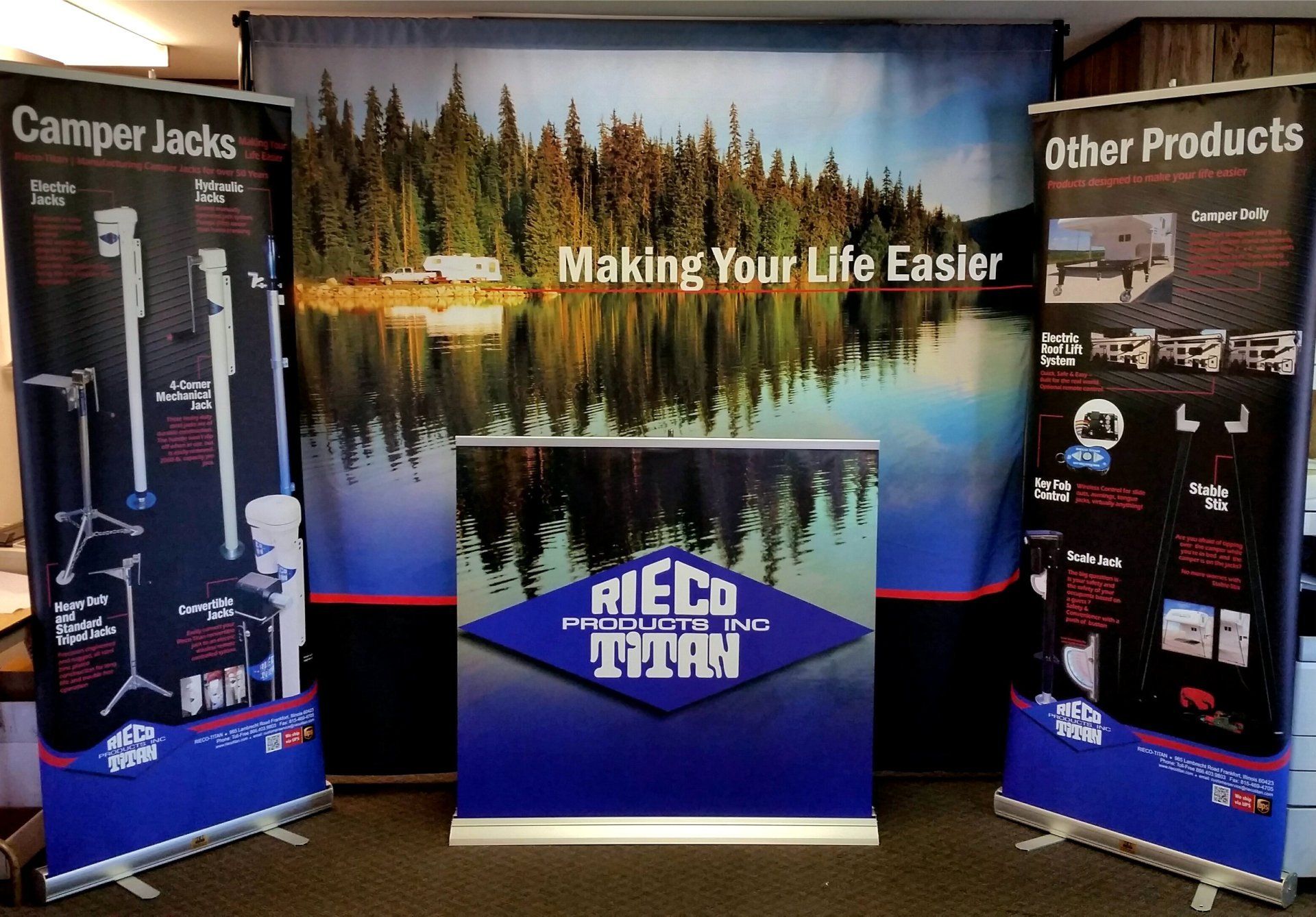 Tradeshow EZup banners & backdrop