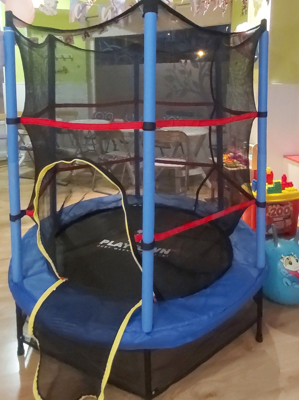 Cama elástica de El Búho Escondido