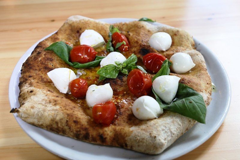 Pizze Gourmet a Salerno Pizzeria Centro Storico