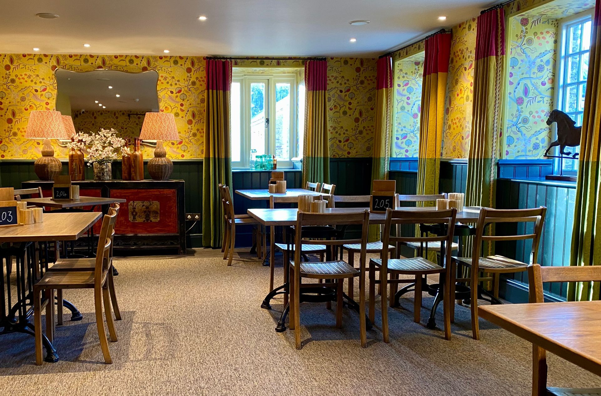 natural fibre rug pattern in pub in Thurlestone South Devon