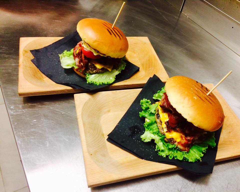 panini con hamburger selezionati