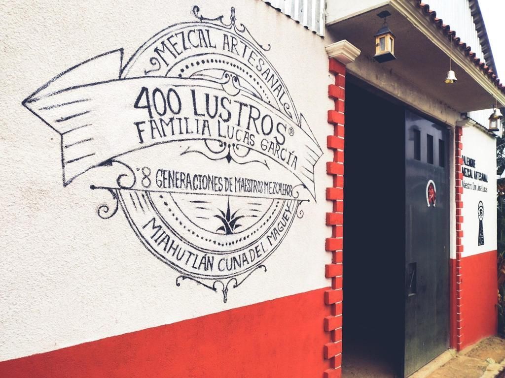 400 Lustros Mezcal - Familia Lucas GarcÍa | Hangover street