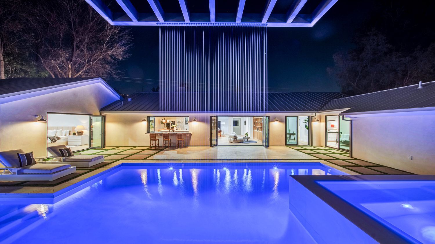 Luxury swimming pool design and construction by Westmod in Hidden Hills, CA.