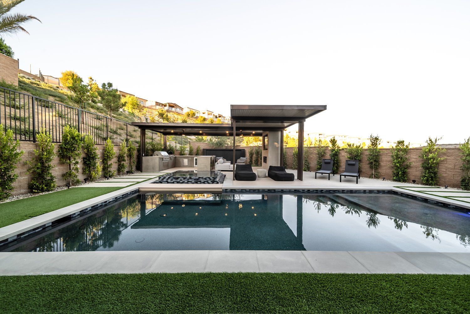 Luxury Swimming pool in Porter Ranch, CA.