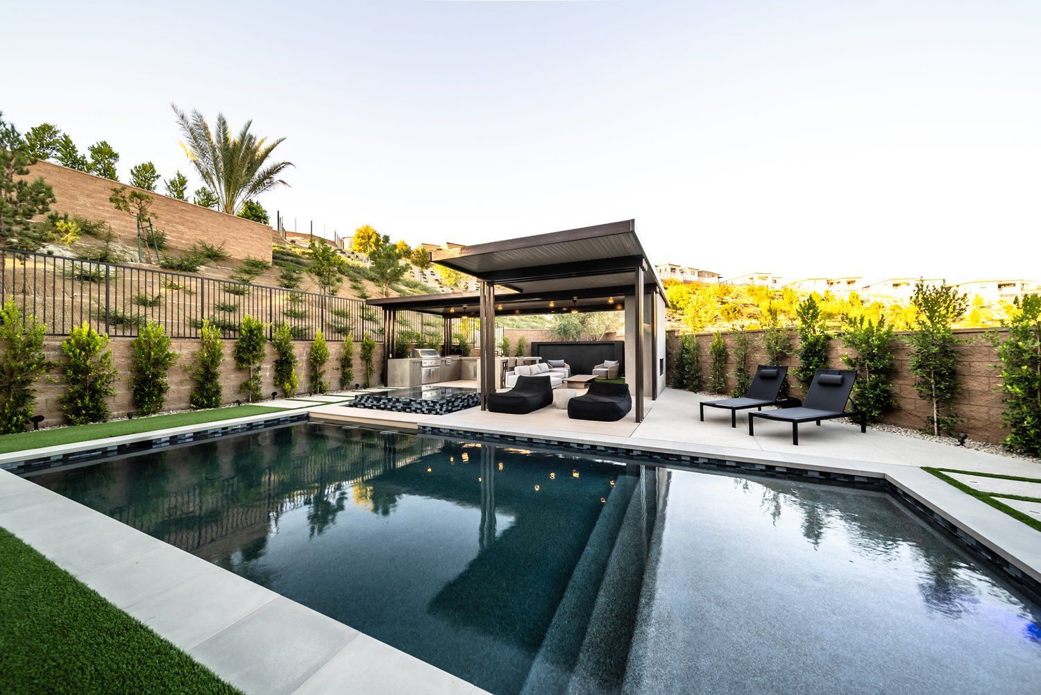 Luxury Swimming pool in Porter Ranch, CA.