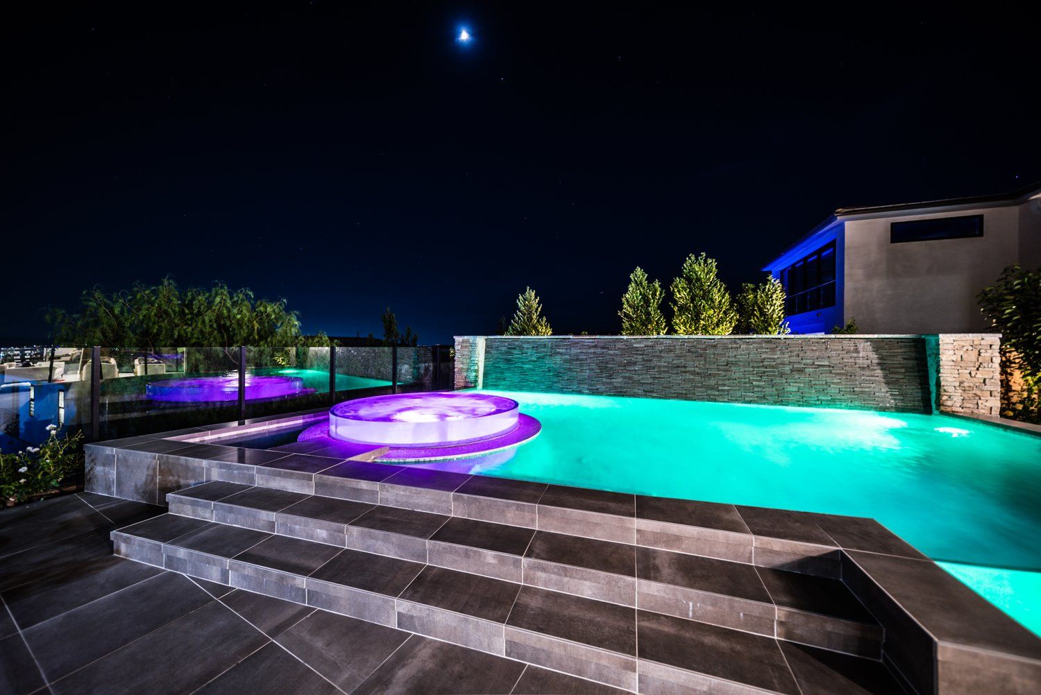 Luxury Swimming pool in Porter Ranch, CA.