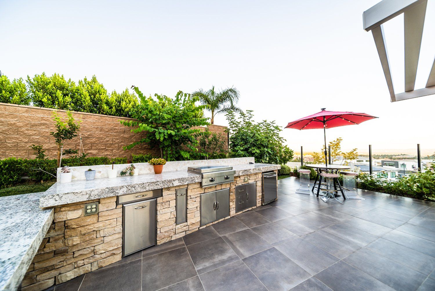 Luxury Swimming pool in Porter Ranch, CA.