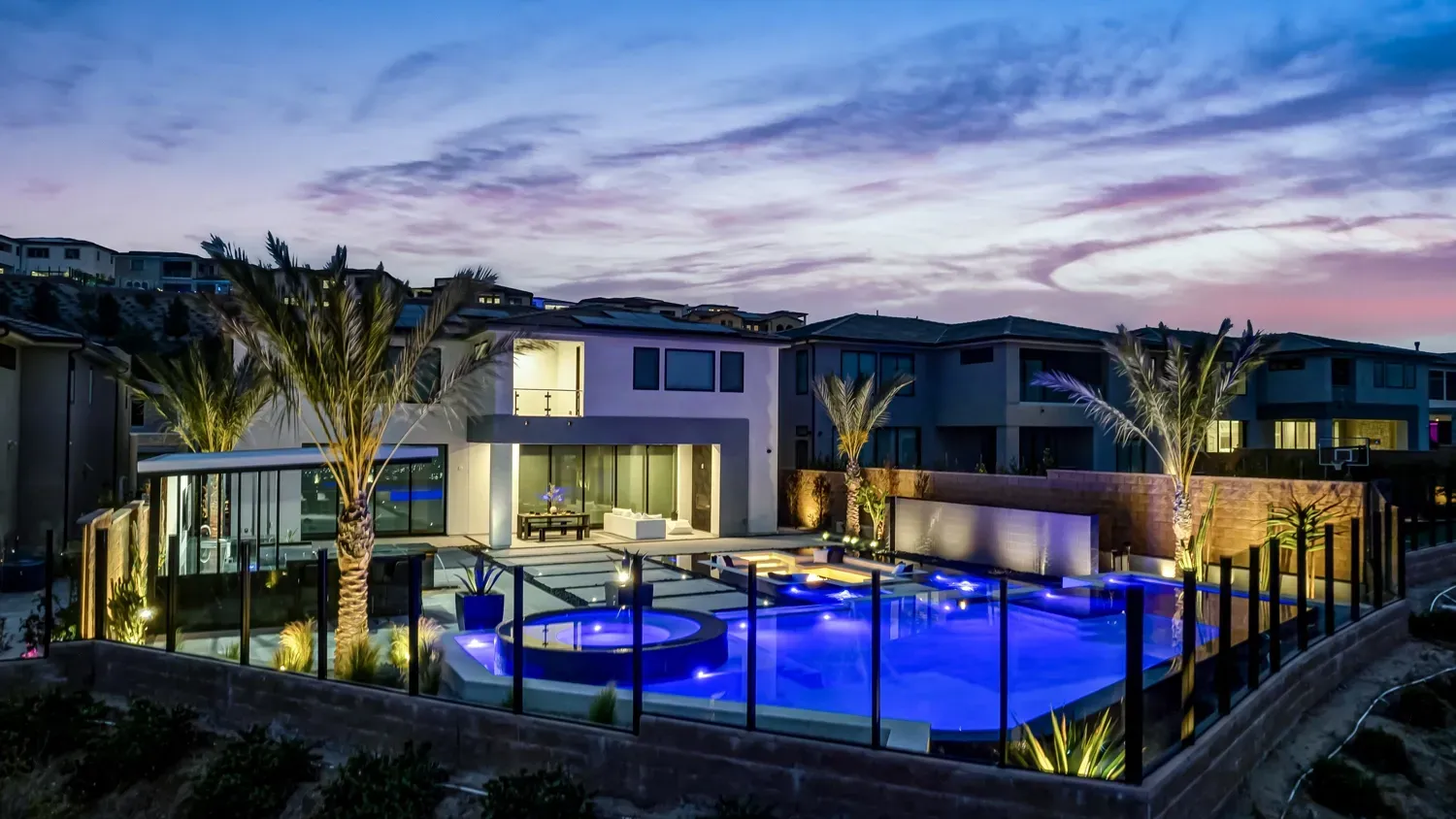 Luxury swimming pool design and construction by Westmod in Porter Ranch, CA.