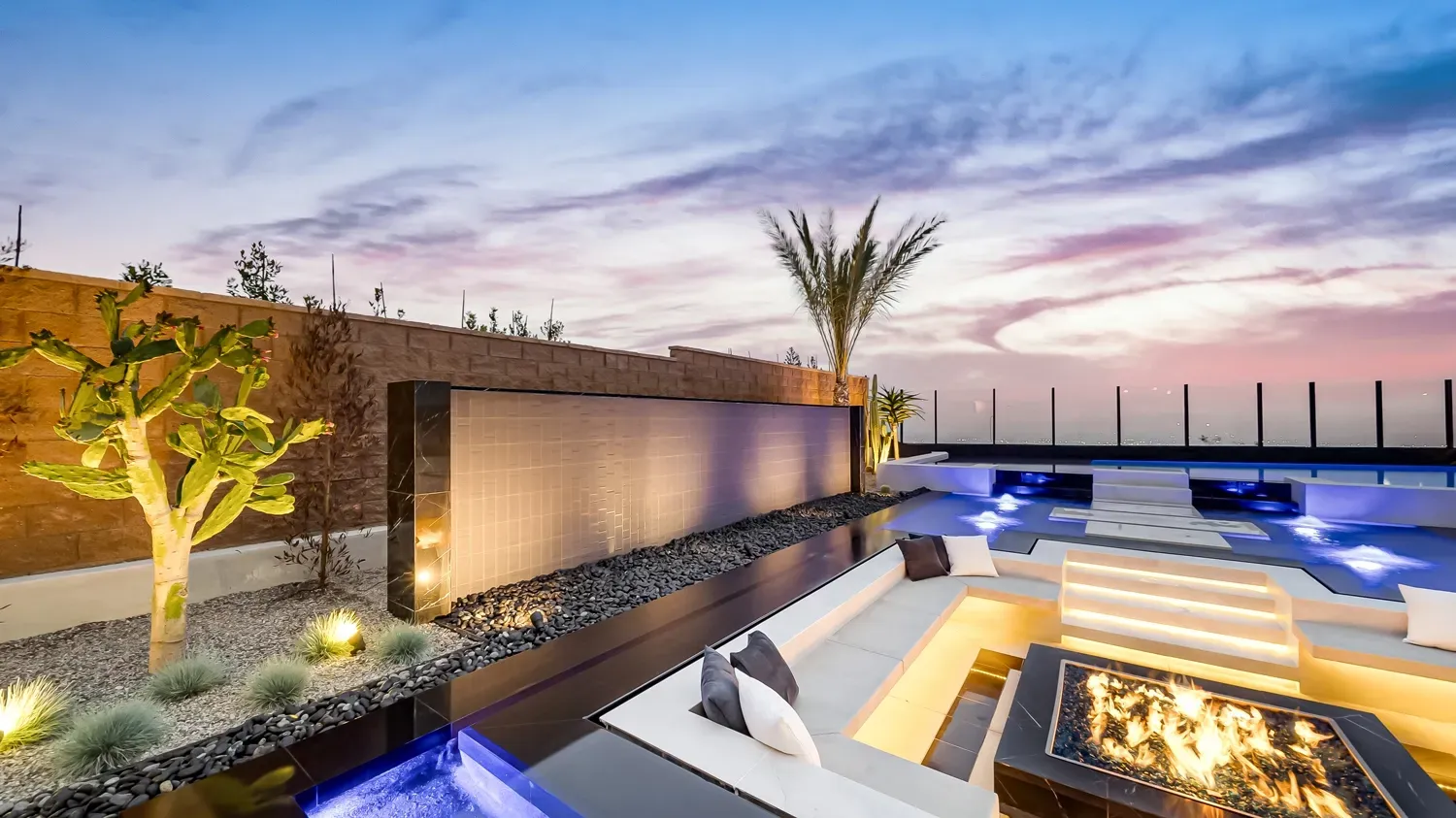 Luxury swimming pool design and construction by Westmod in Porter Ranch, CA.