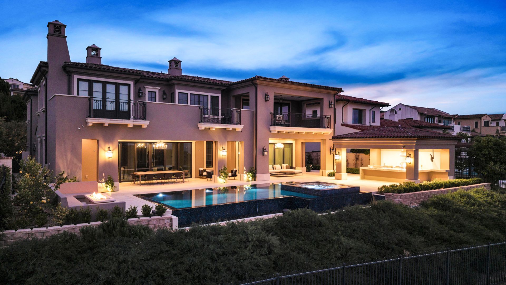 custom backyard design by Westmod