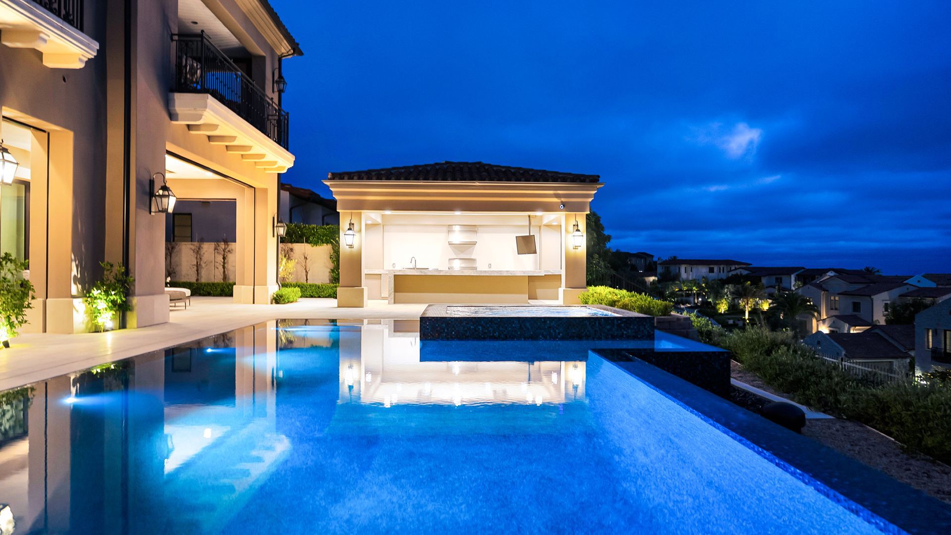 custom backyard design by Westmod