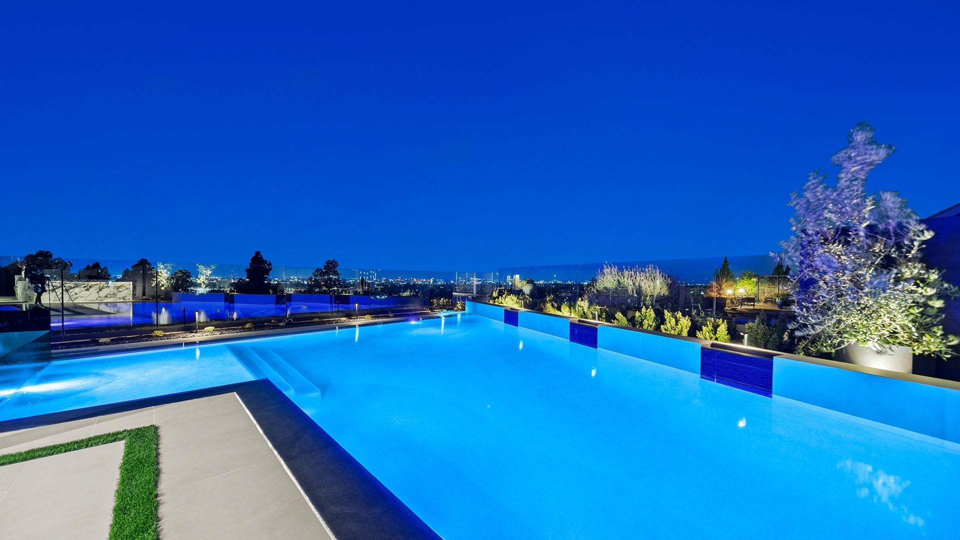 Luxury swimming pool design and construction by Westmod in Irvine, CA.