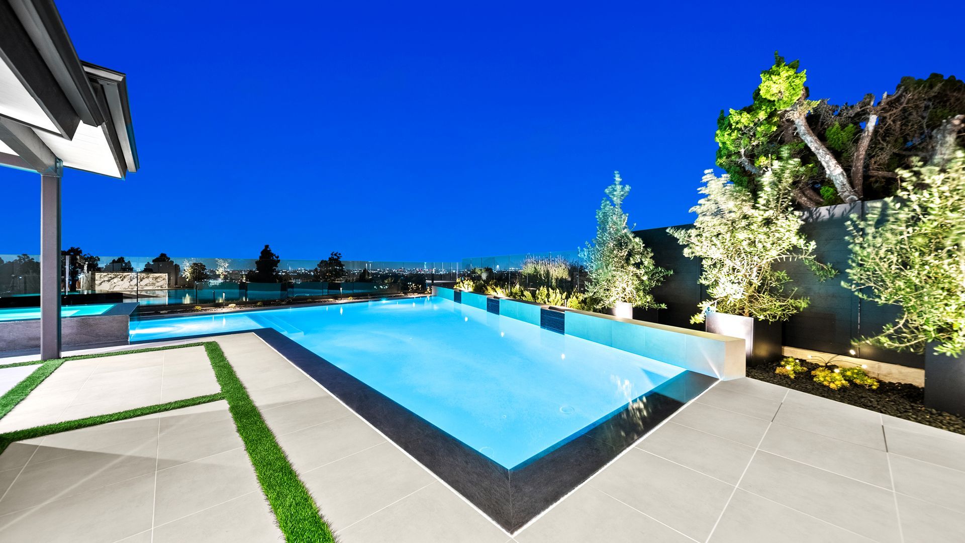 Luxury swimming pool design and construction by Westmod in Irvine, CA.