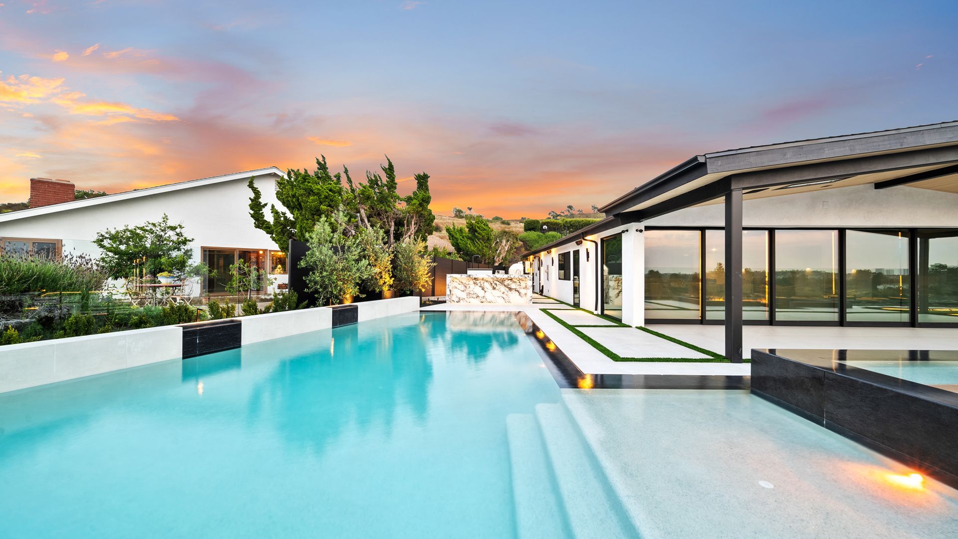 Luxury swimming pool design and construction by Westmod in Irvine, CA.