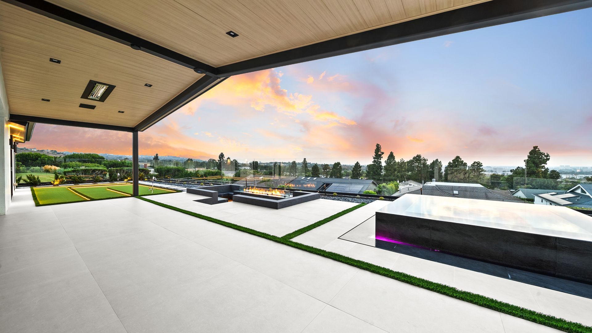 Luxury swimming pool design and construction by Westmod in Irvine, CA.