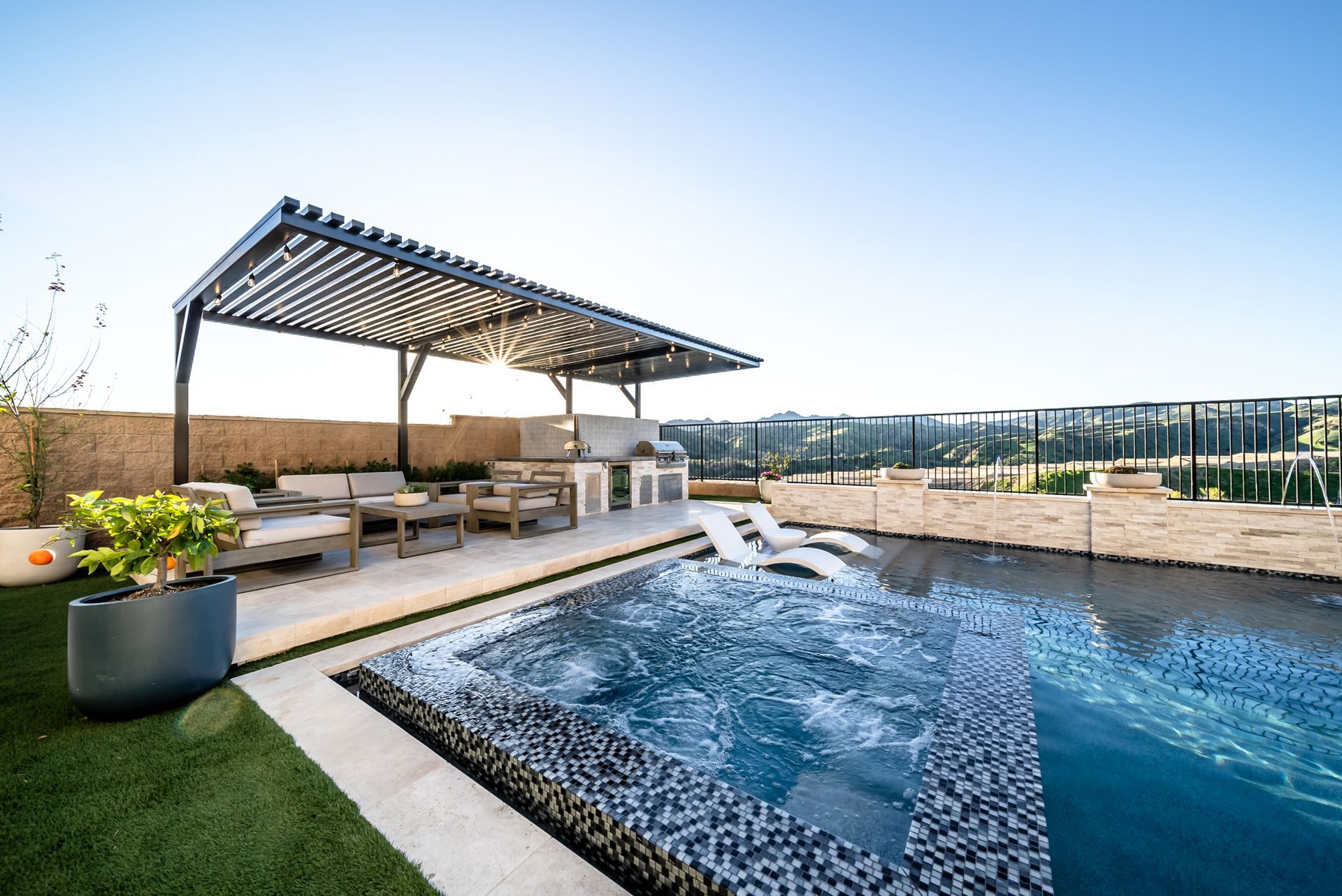 Luxury Swimming pool in Porter Ranch, CA.