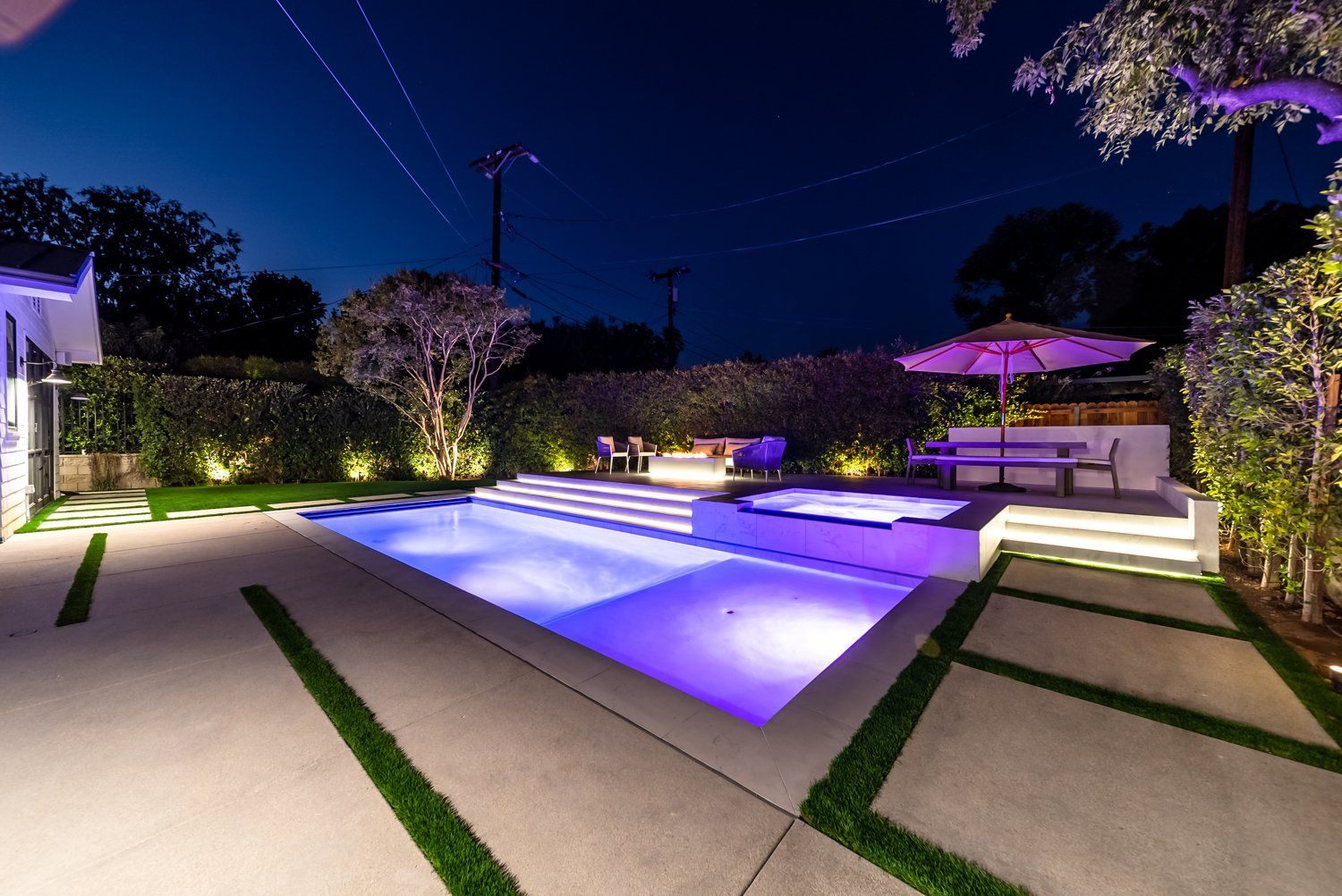 Luxury Swimming pool in La Canada Flintridge, CA.
