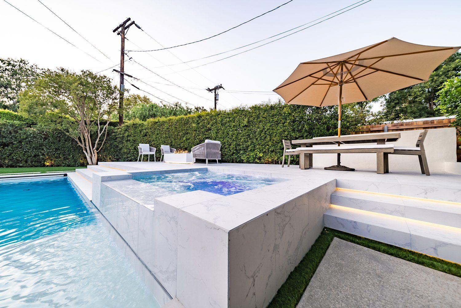 Luxury Swimming pool in La Canada Flintridge, CA.