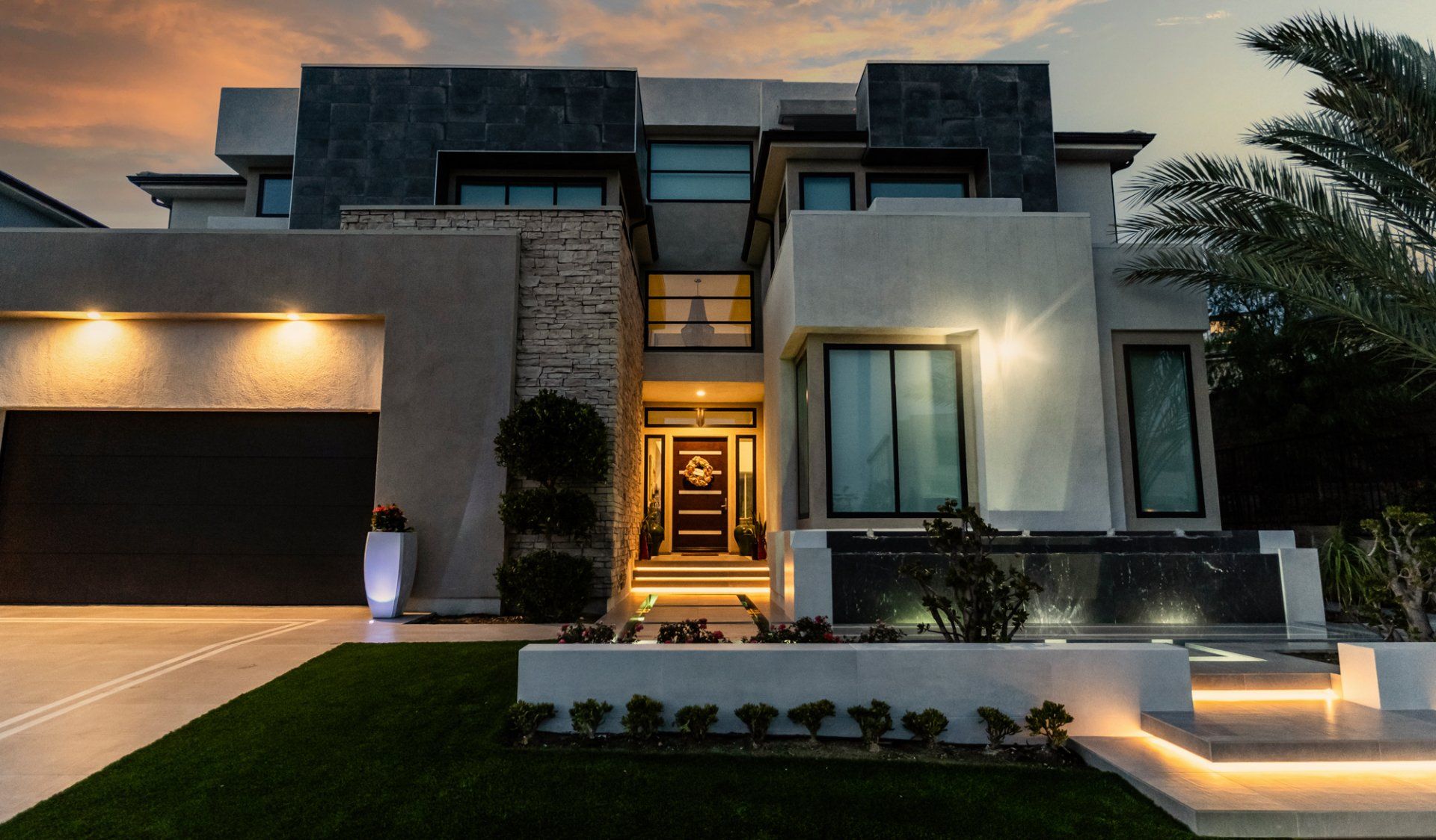 Luxury Front Yard and Entryway in Porter Ranch, CA.