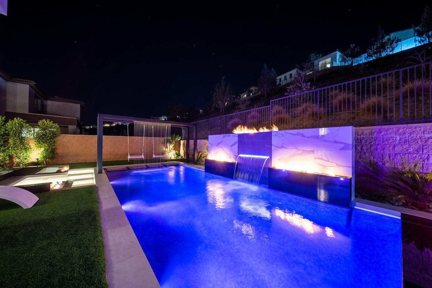 Luxury Swimming pool in Porter Ranch, CA.