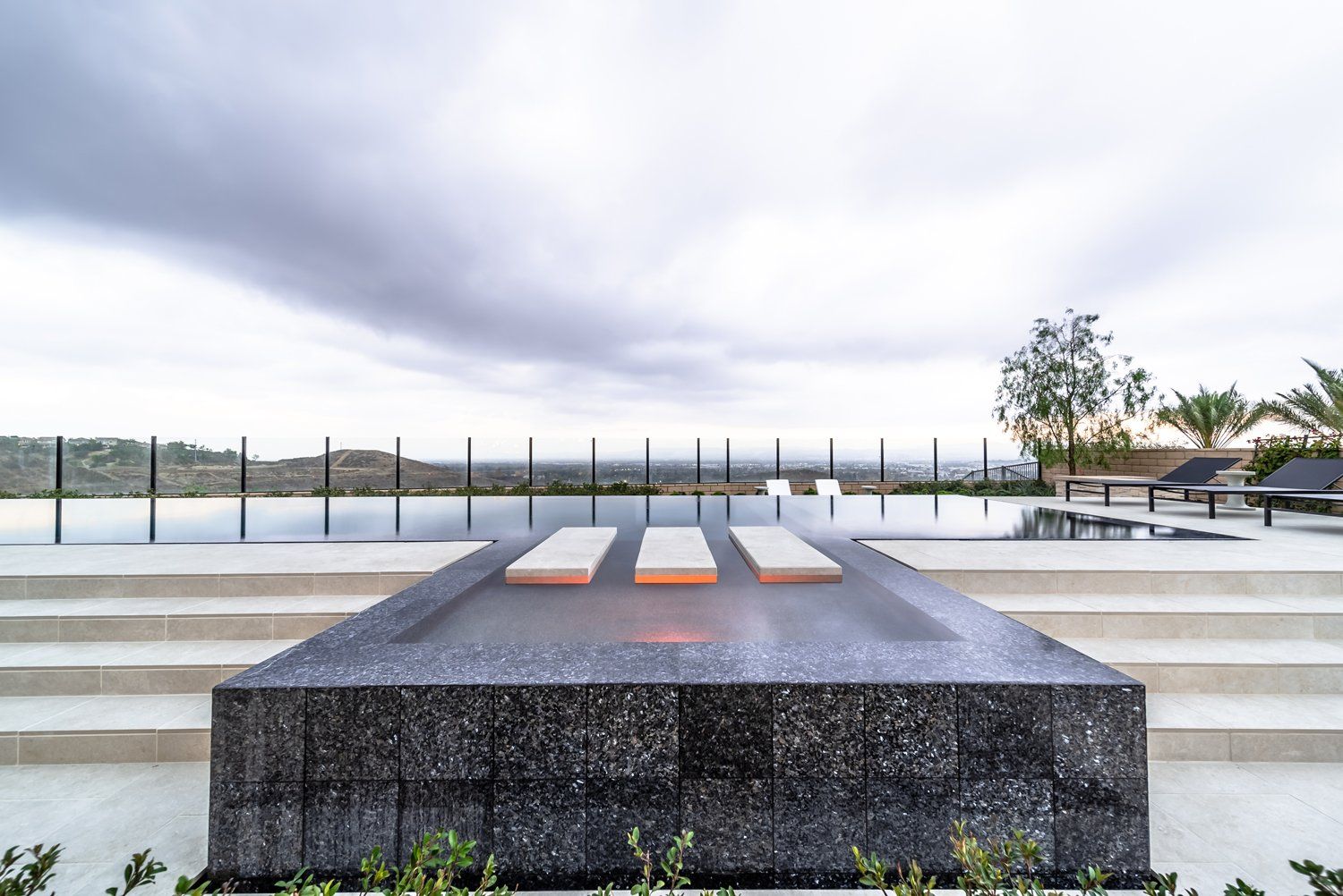 Luxury Swimming pool in Chatsworth, CA.