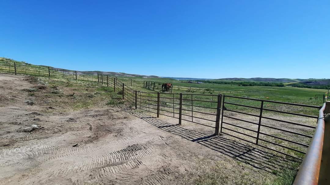 Long Chemical Fence | Aberdeen, SD | Ludemann Fencing