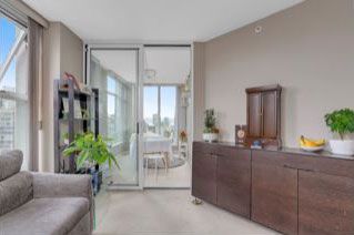 Lobby — Vancouver, BC — Iki Total Body Care