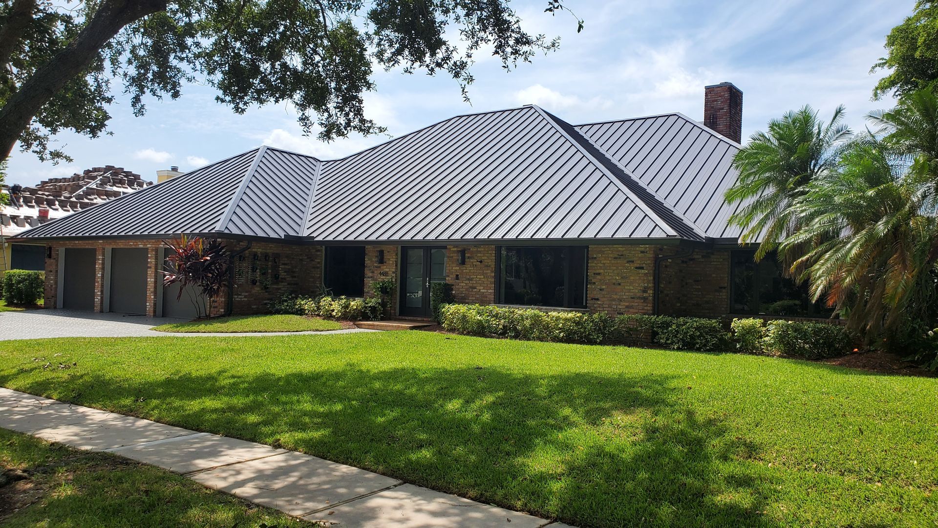 Seamless metal roofing with rain-resistant coating Florida's #1 Metal Contractor