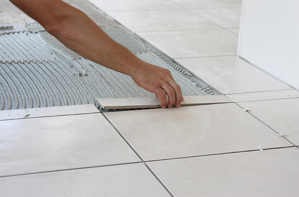 Mackay Tiler Installing Floor Tiles