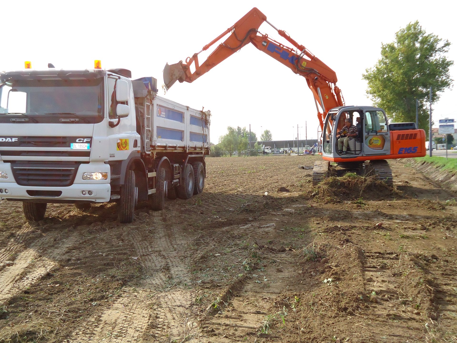 scavi movimento terra demolizioni