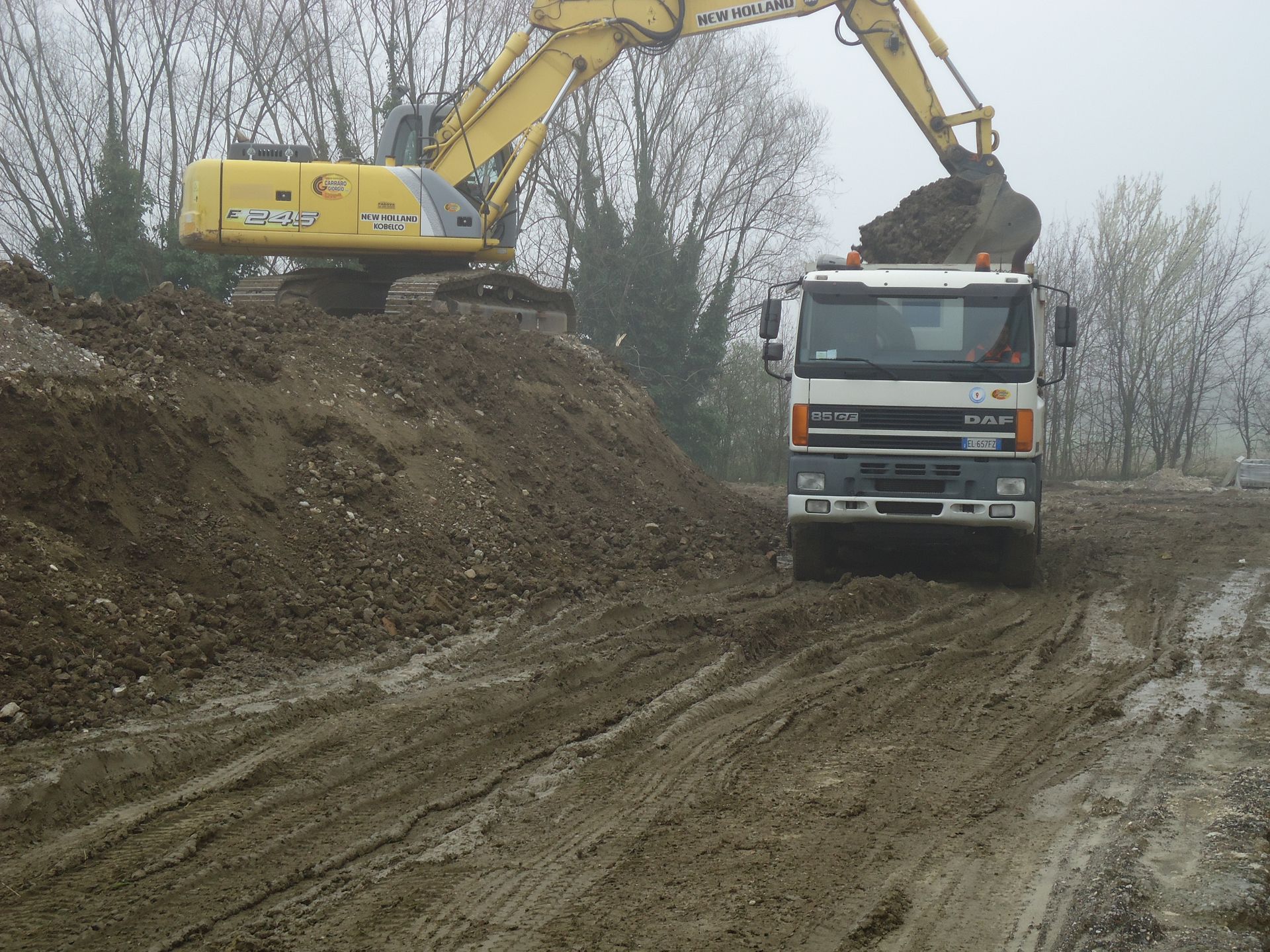 scavi movimento terra demolizioni