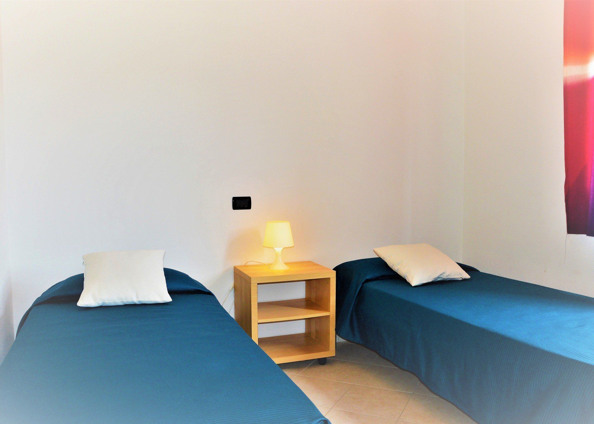 camera doppia con due letti singoli