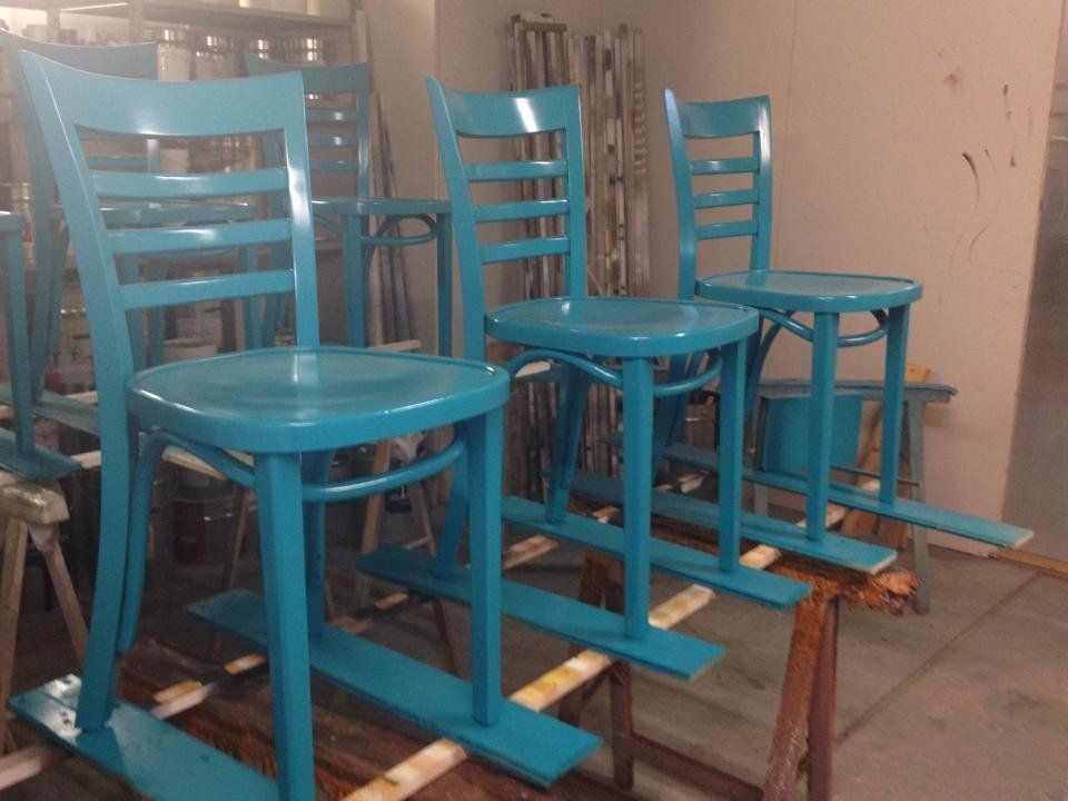 sedie in legno verniciato