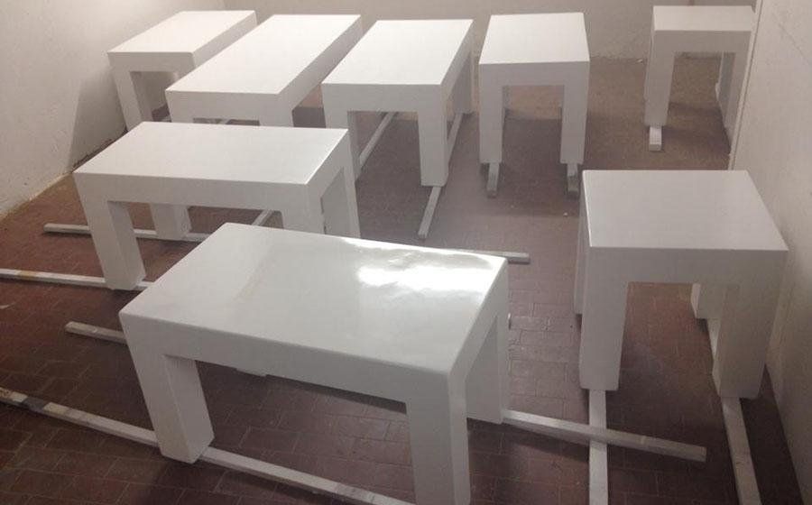 tavoli in legno laccato