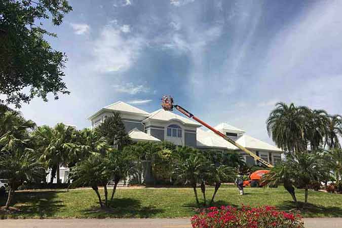 Cleaning the Shingle Roofs — Pressure Washing in Tampa Bay, FL