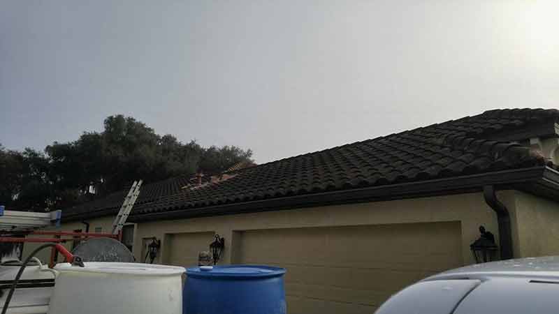 Before Cleaning the house roof — Pressure Washing in Tampa Bay, FL