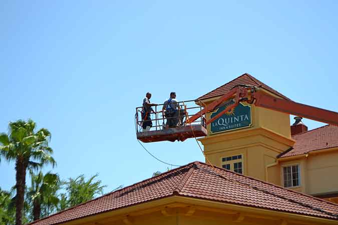 La Quinta Inn & Suites 5 - Pressure Cleaning in Seffner, FL