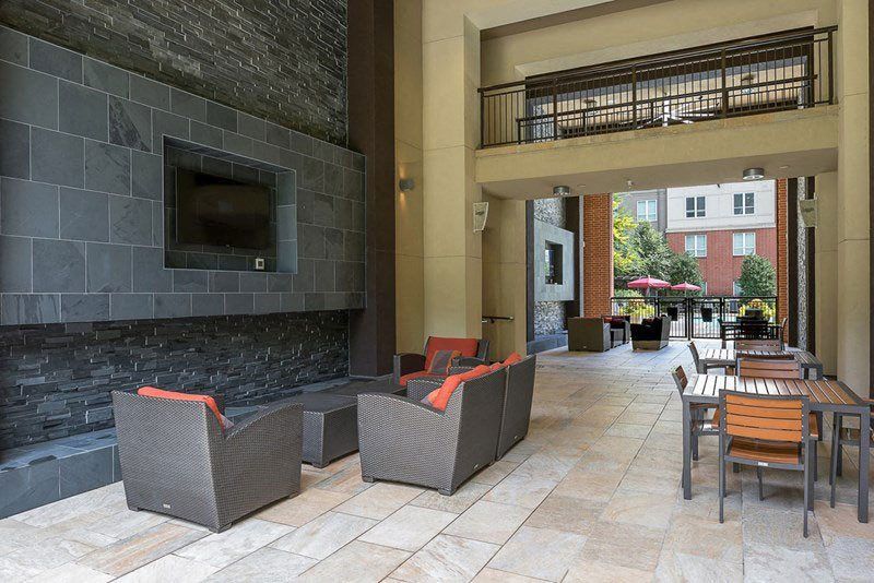 Cityplace Heights Outdoor Lounge Downtown Dallas Apartment