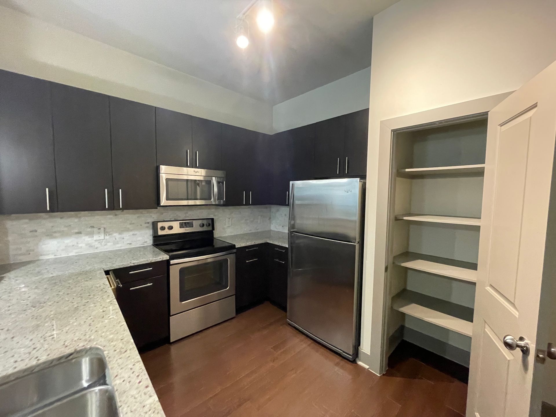 Cityplace Heights apartment photo
