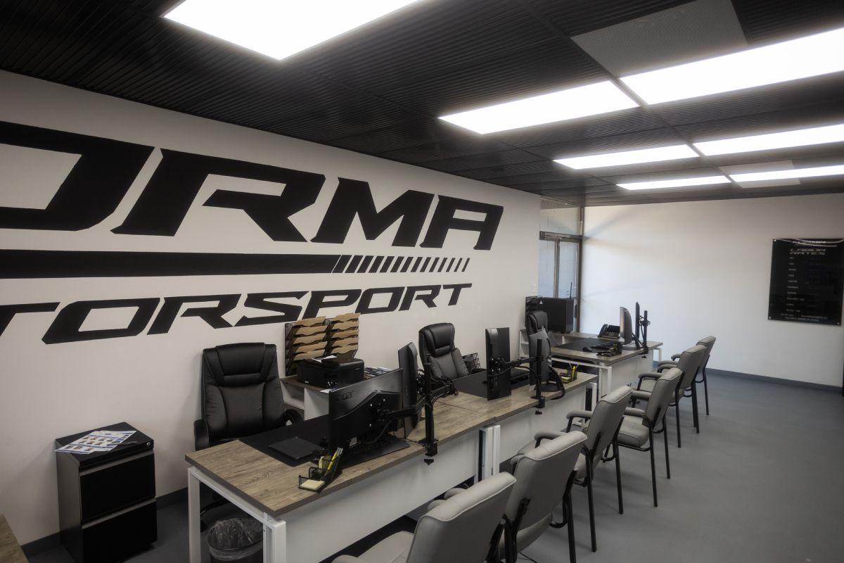 Gallery 39 | Forma Motorsport