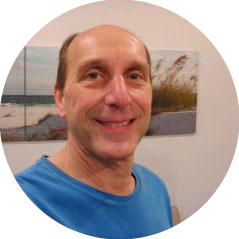 Dr. Rolf Echtenacher, Kunde bei Value Brain Kundenstimme und Bewertung von Dr. Rolf Echtenacher für die Value Brain GmbH und Thomas Hack