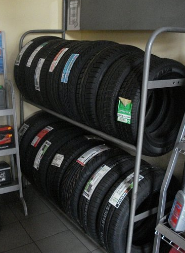 Autoserviss un automazgātuve Salinieki