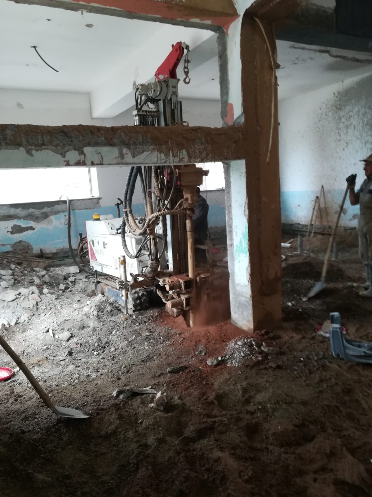 opera di trivellazione 3