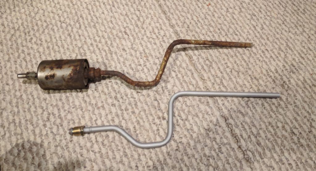 Rusty old line and fuel filter