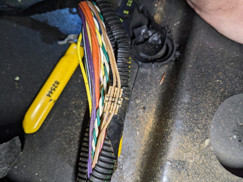 Splice box