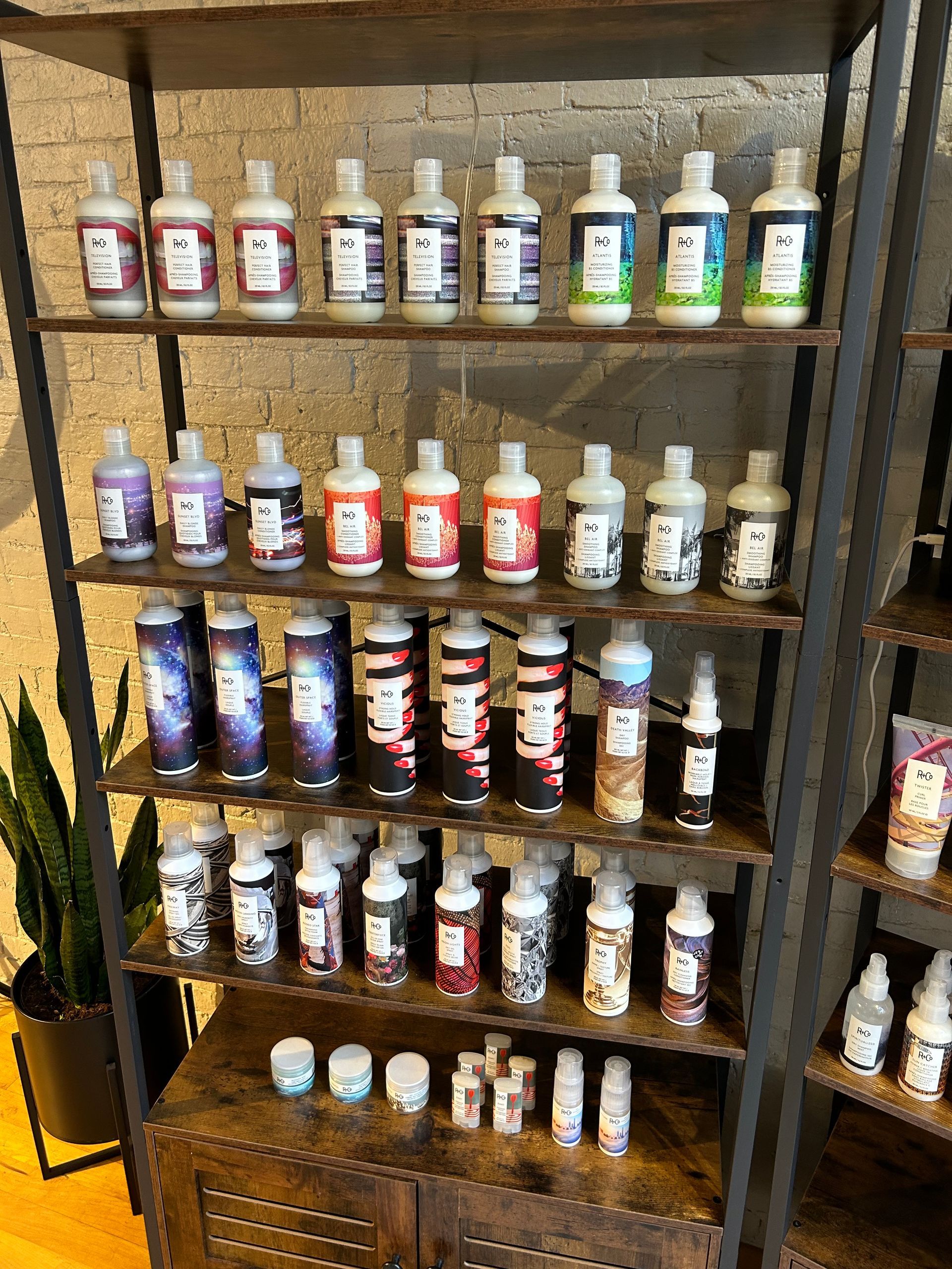 Mobile salon hair care products in Portsmouth NH